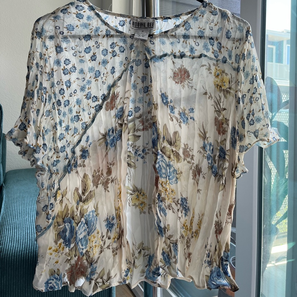 floral mesh blouse
